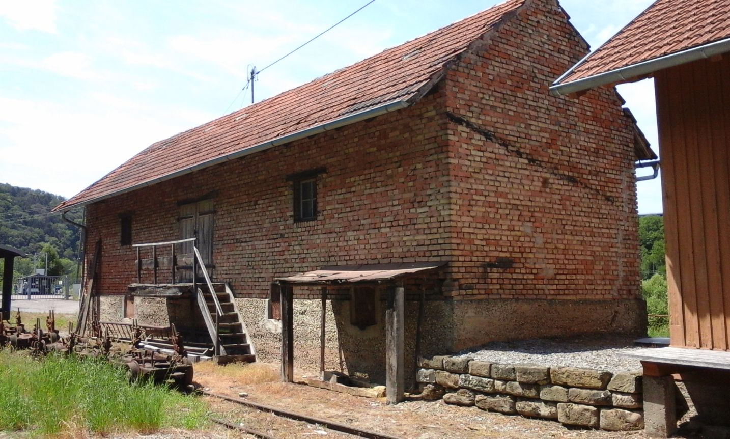 image1alter Bahnhof2